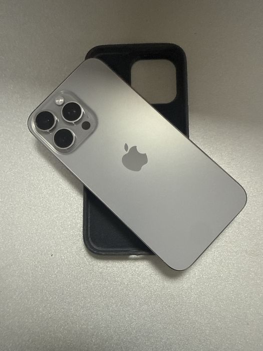 Айфон 15про мах 256гб