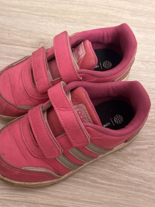 Кроссовки 26 размер доя девочки