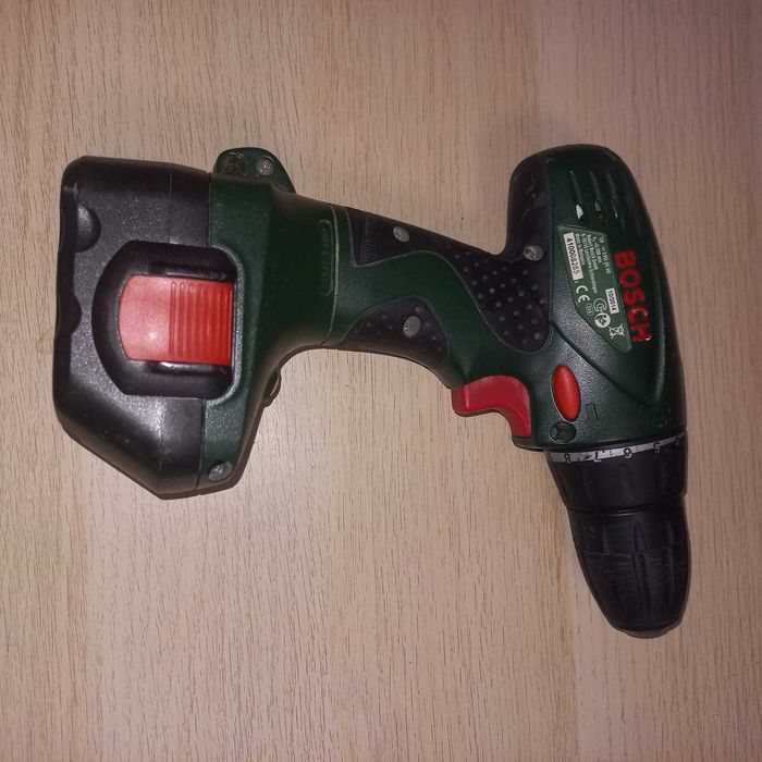Autofiletanta Bosch PSR 12 cu 2 acumulatori litiu-ion