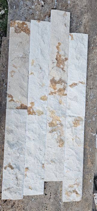 Piatră naturală scapițată