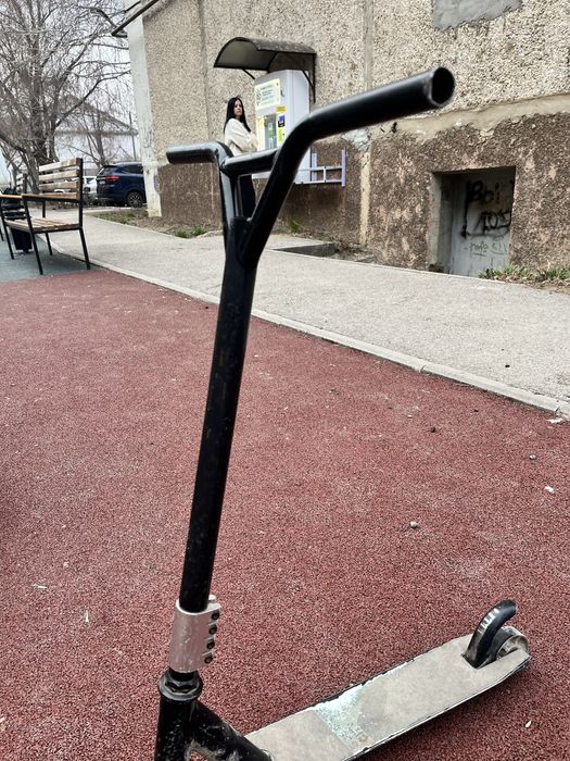 Продам трюковой самокат