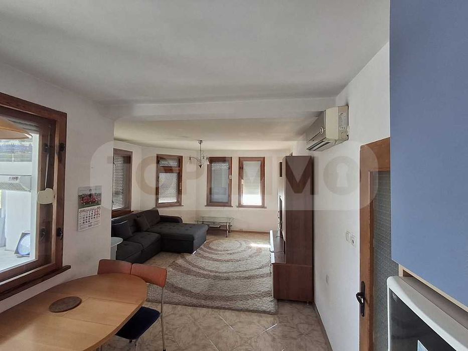 Продава се Тристаен апартамент в Варна, Колхозен пазар - 90 кв.м за 2223 €/кв.м - Снимка #1