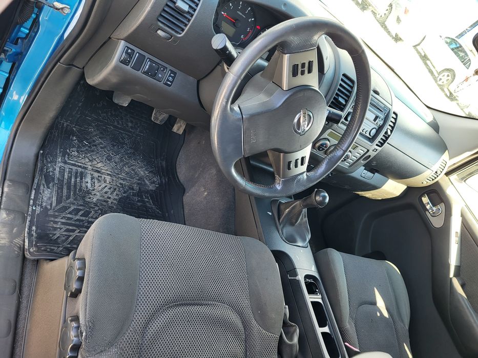 Nissan Navara 2005, stare bună