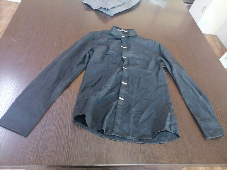 Рубашки две штуки срочно