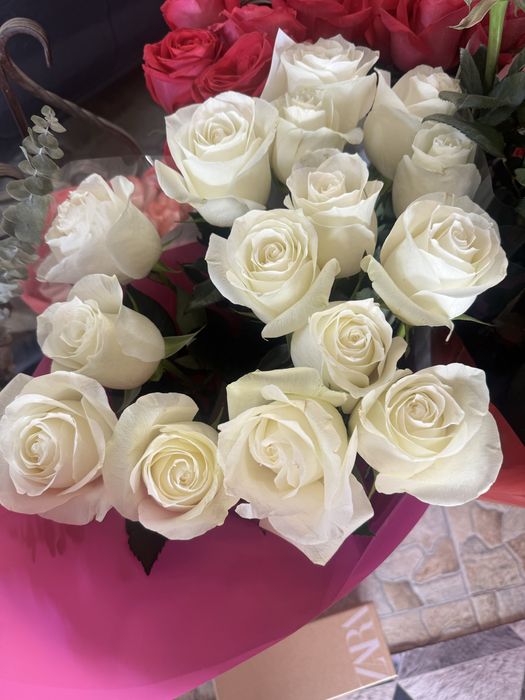 Розы букет свежие срочно