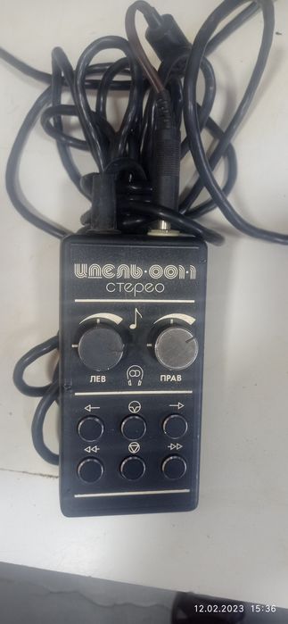 Пульт дистанционного управления от катушечного магнитофона