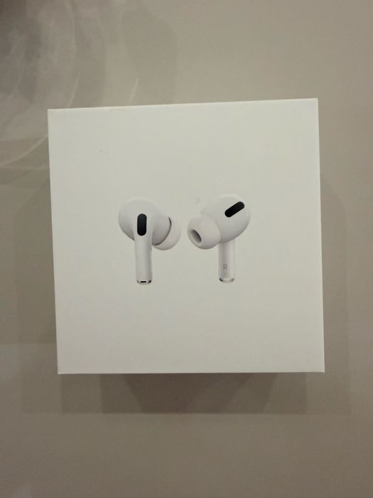 Слушалки AirPods Pro