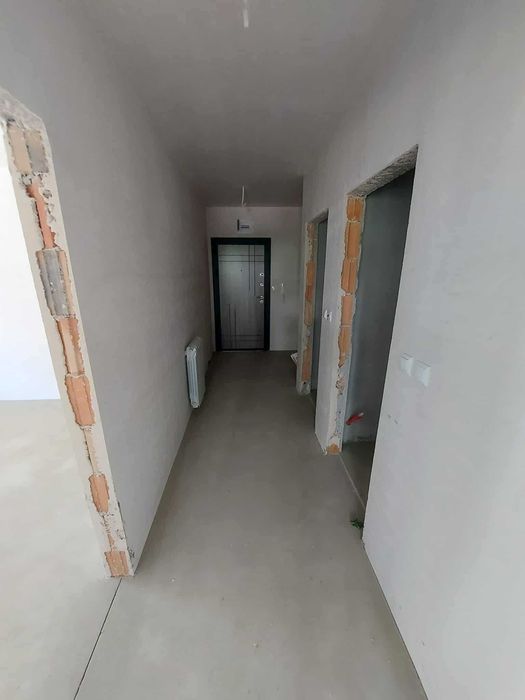 Продава се Тристаен апартамент в Търговище, Център - 78 кв.м за 1033 €/кв.м - Снимка #7