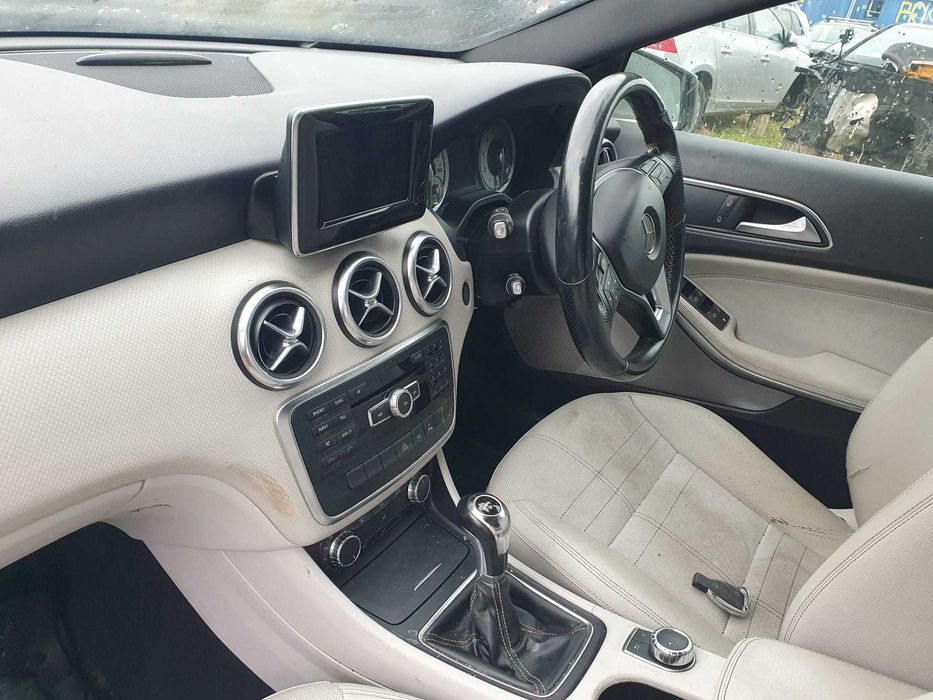 Dezmembrez Mercedes W176 A180 1.6B 2014