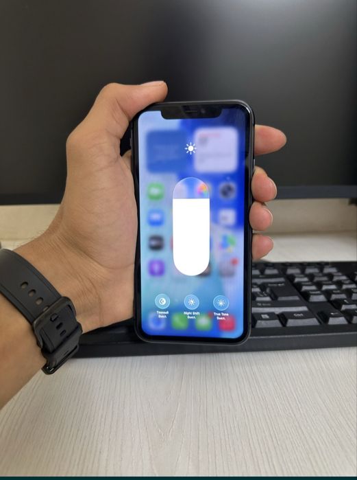 iPhone 11 sotiladi
