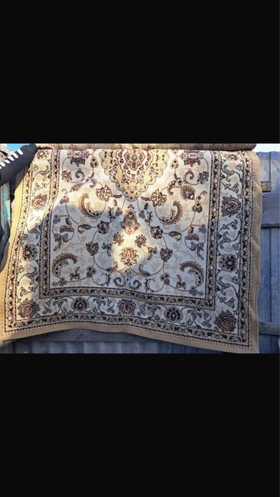 Продам бу ковры 1 новый