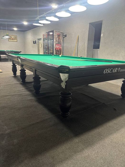 Bilyartniy stol sotiladi