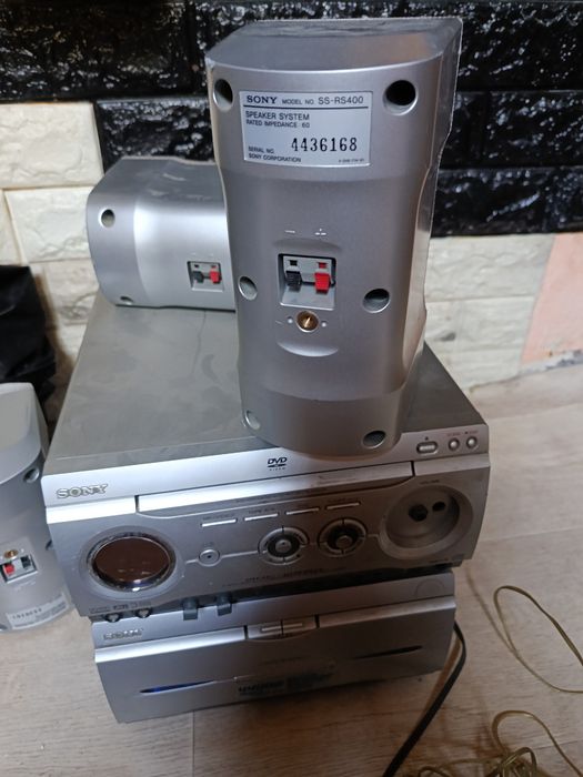 Продам музыкальный центр Sony