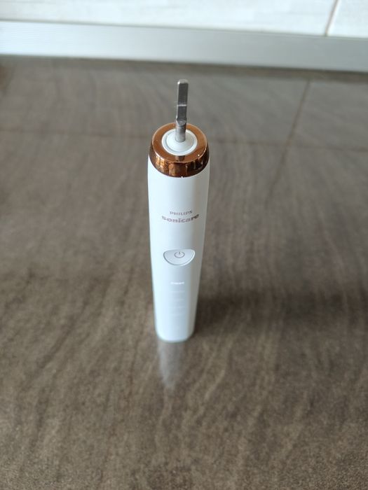 Periuța electrică Philips Sonicare