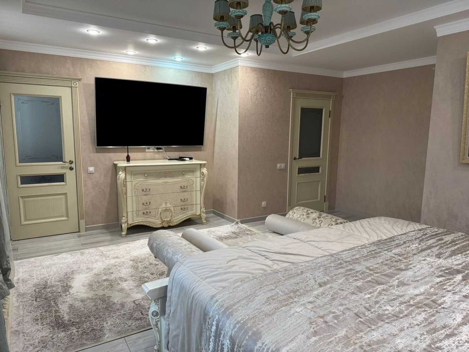 Продается 2 комн кв Сатпаева,16