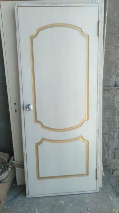 Есік бар 4 шт екі түрлі размерде 80/90дық