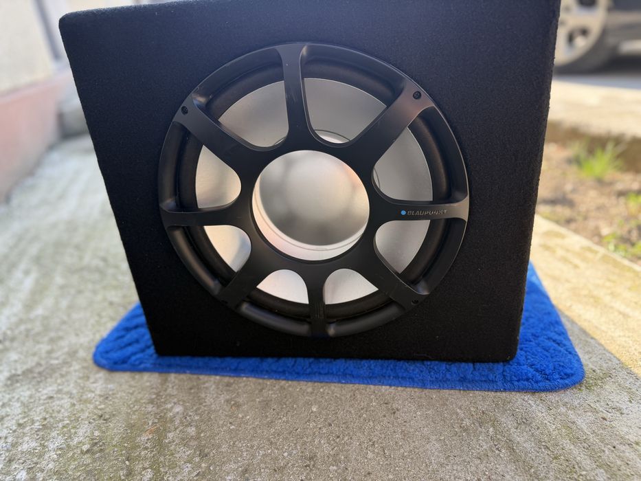 Subwoofer blaupunkt+ amplificator perfect functional