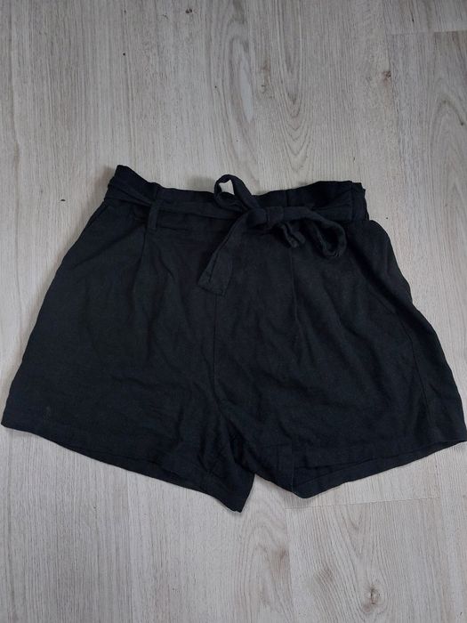 Черни панталонки с колан