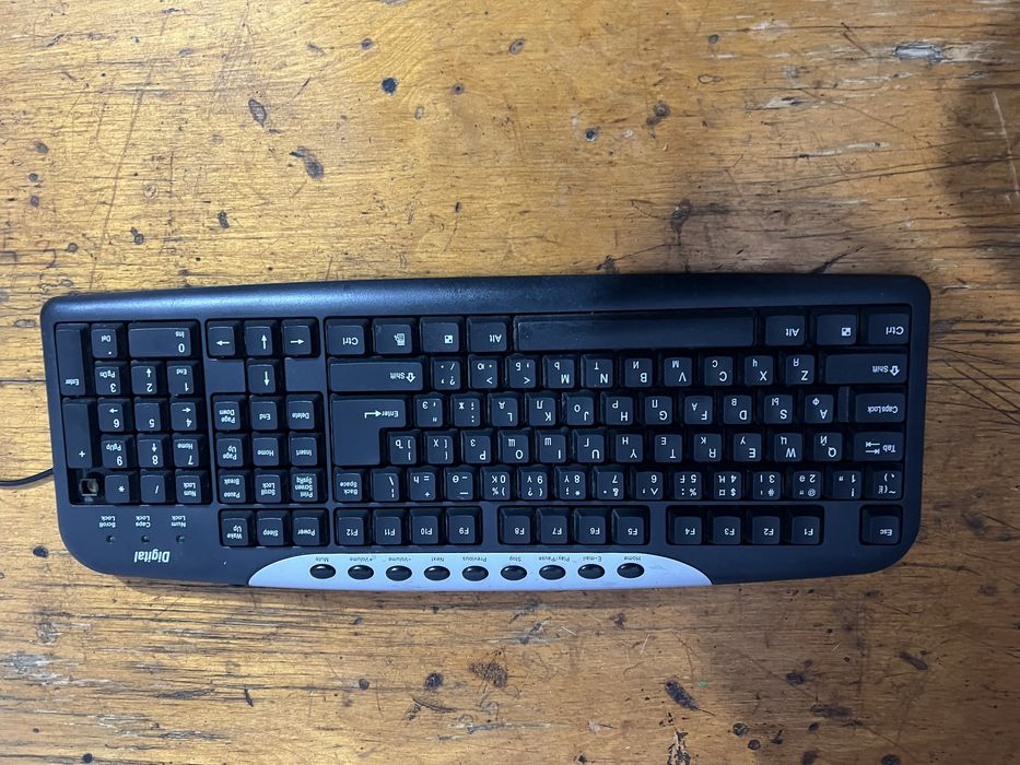 Клавиатура продается