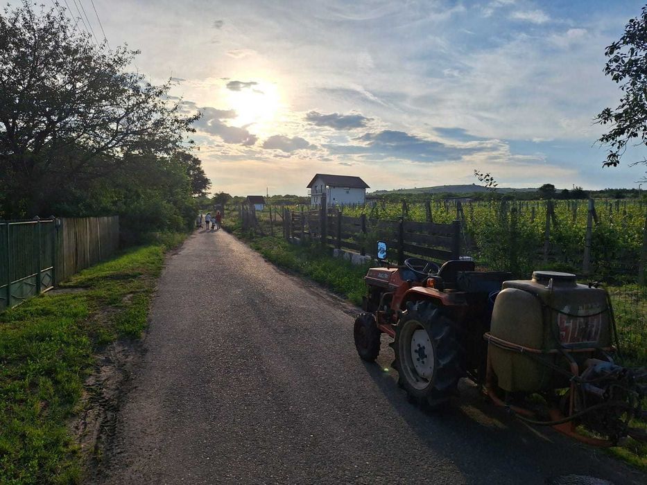2700 mp teren intravilan valea călugărească