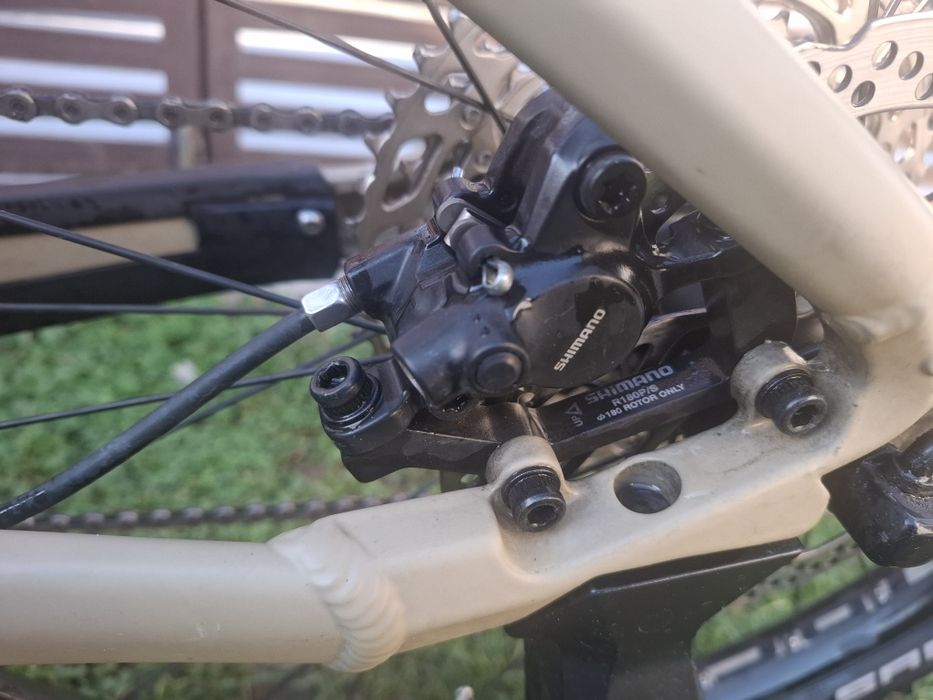 Bicicleta electrica Cube Reaction Pro Bosch