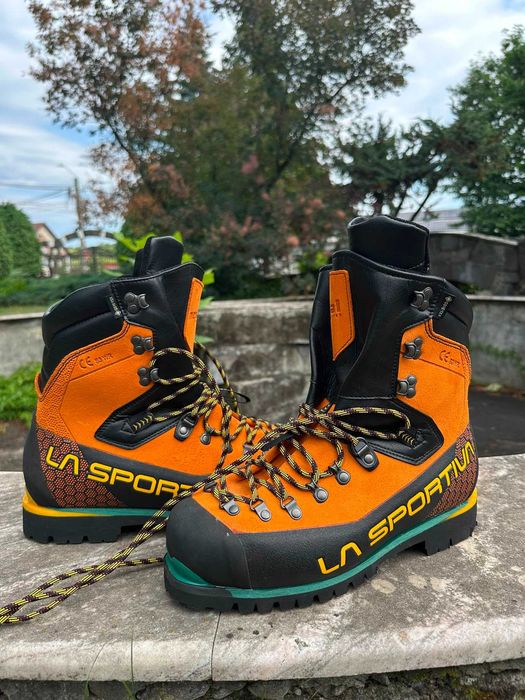Bocanci La Sportiva Nepal GTX 43 1/2 – NOI, fără cutie