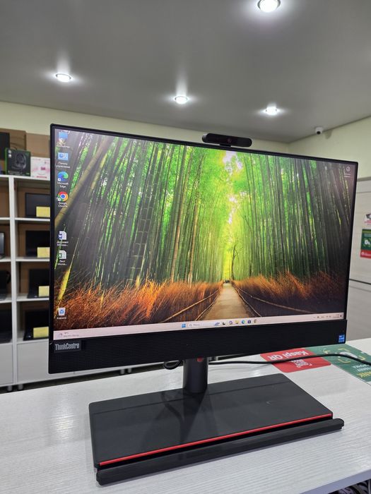 24" Сенсорный Моноблок Lenovo