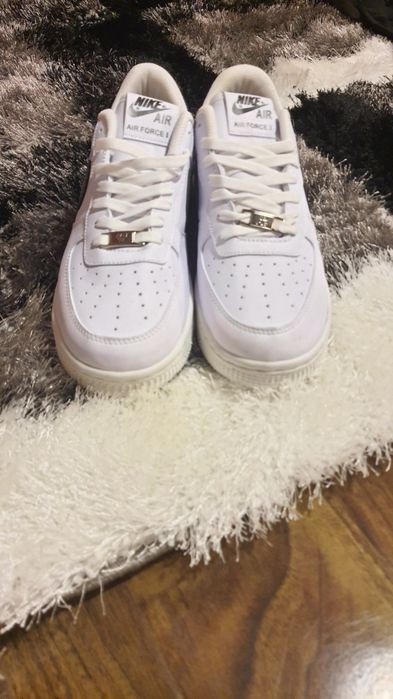 Adidasi bărbați nike