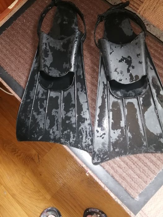 Продаётся ласты для