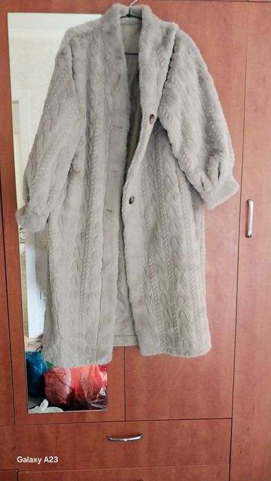 Срочно продам женский кардиган