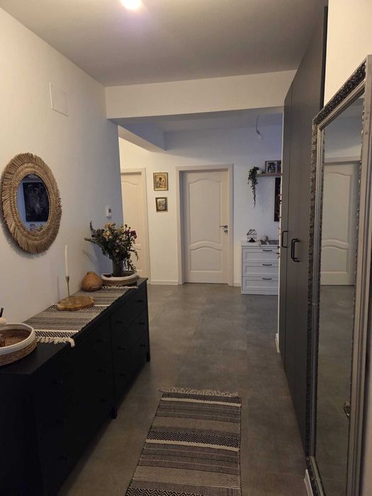 Casă 4 camere 110mp curte 501mp