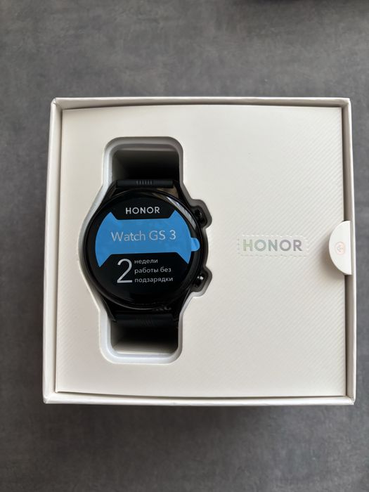 Продам смарт часы honor watch gs3