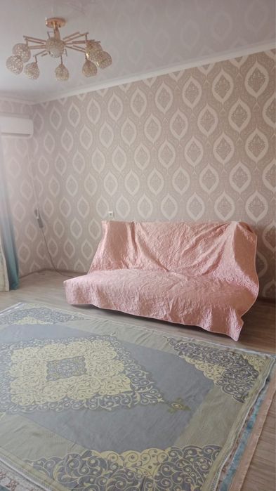 Батыстан 1 бөлмелі Пәтер жалға беріледі