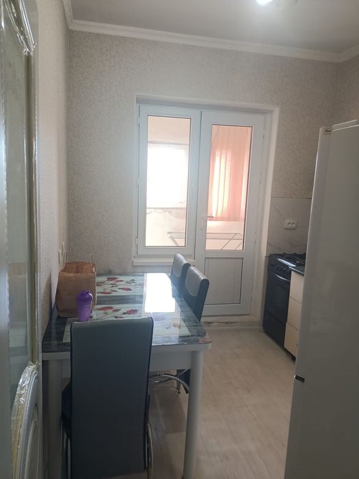 Екі бөлмелі пәтер жалға беріледі. Мкр Сайрам