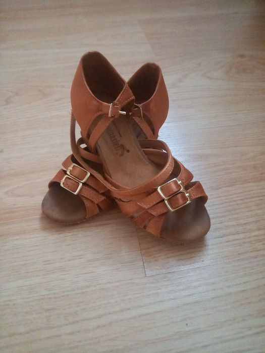 Туфли для танцев