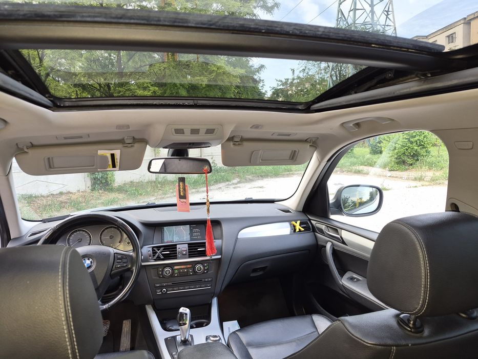 BMW X3 F25  2011