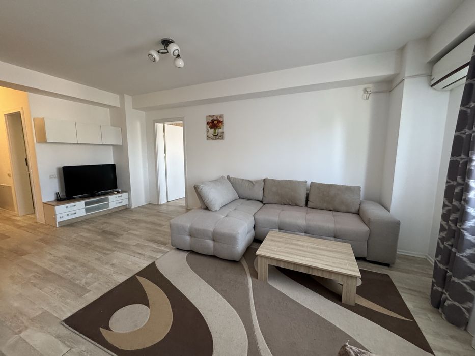 Inchiriez apt. 2 camere, 350 euro.