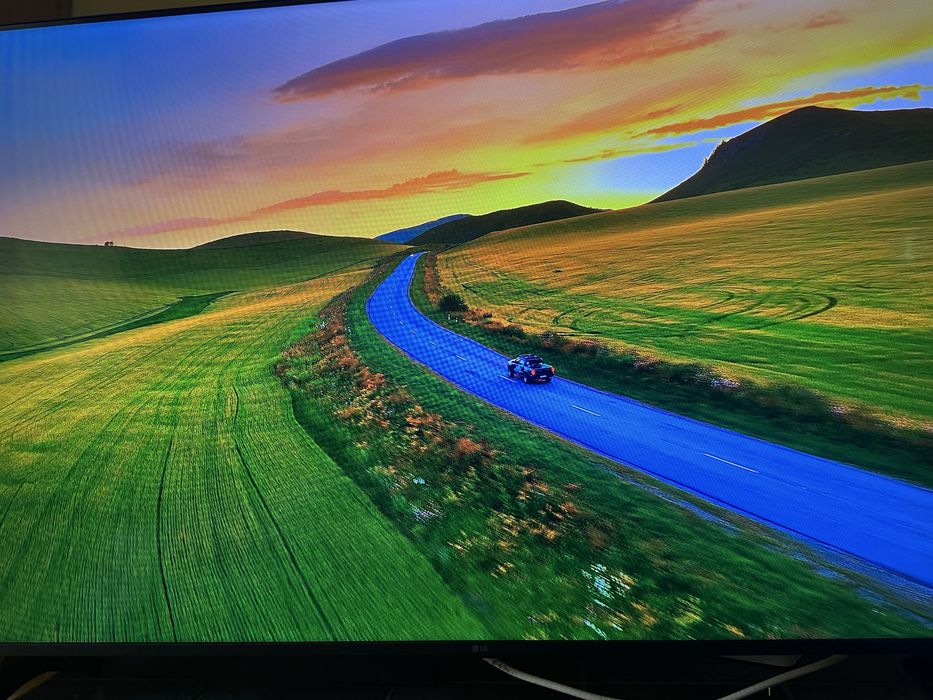 Smart TV LG UHD 4K AI  2025