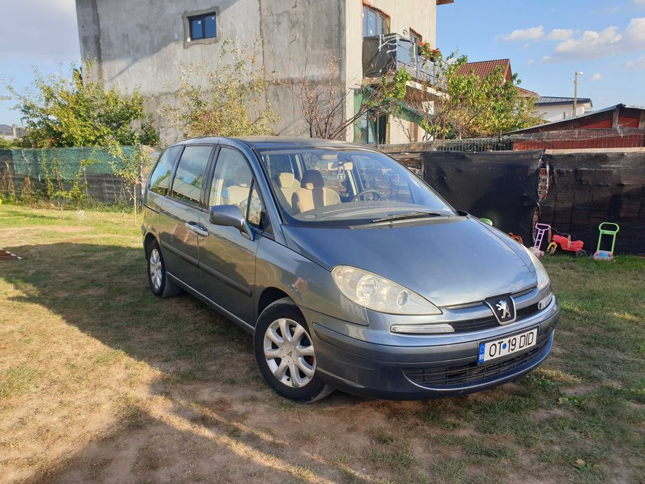 Peugeot 807
