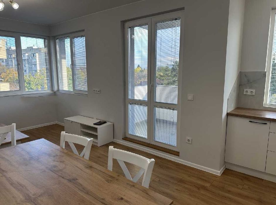 Дава се под наем Тристаен апартамент в София, Център - 110 кв.м за 700 € - Снимка #5