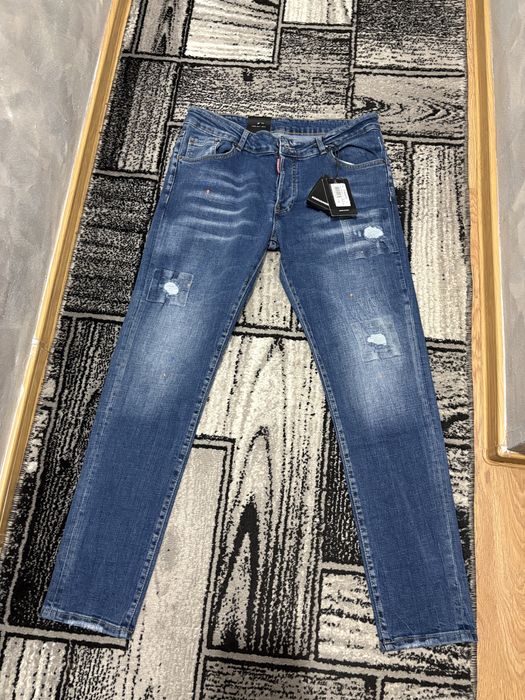 Blugi dsquared2 .Toate Marimile