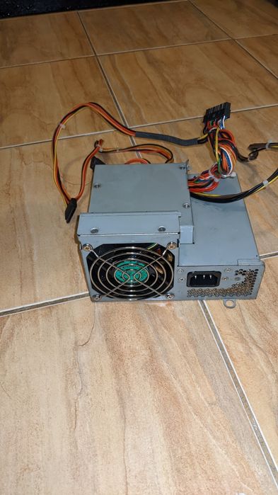 sursa PC - Dell foarte silențioasa