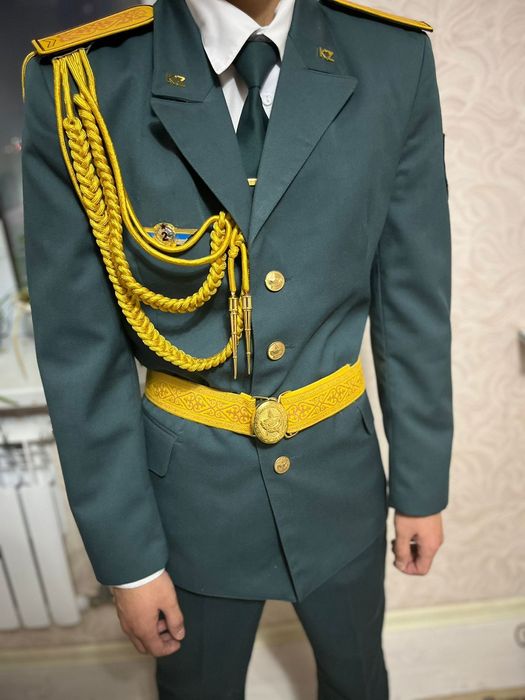 Форма парадная мужская