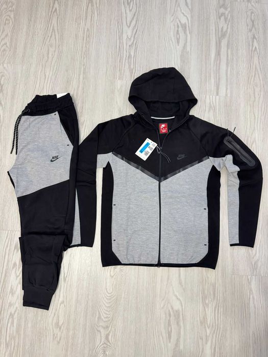 Trening Nike TECH Fleece Negru Gri 2024 - Set Complet Bumbac
