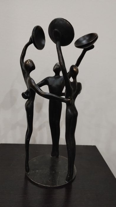 Винтидж декоративна статуетка Три фигури с модернистичен дизайн. Метал