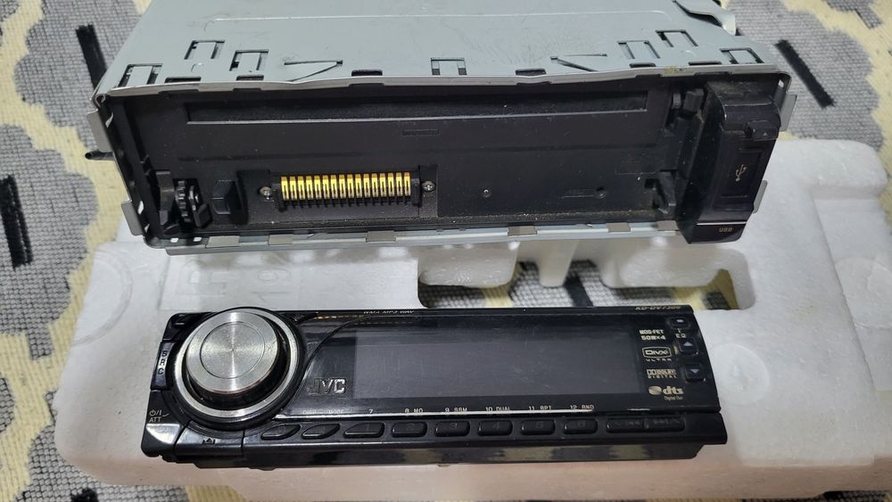 Продам автомагнитолы JVC,  DVD диски, видео и Element-5, mp3 USB