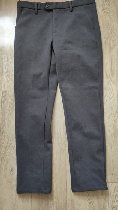 Новые брюки отличного качества