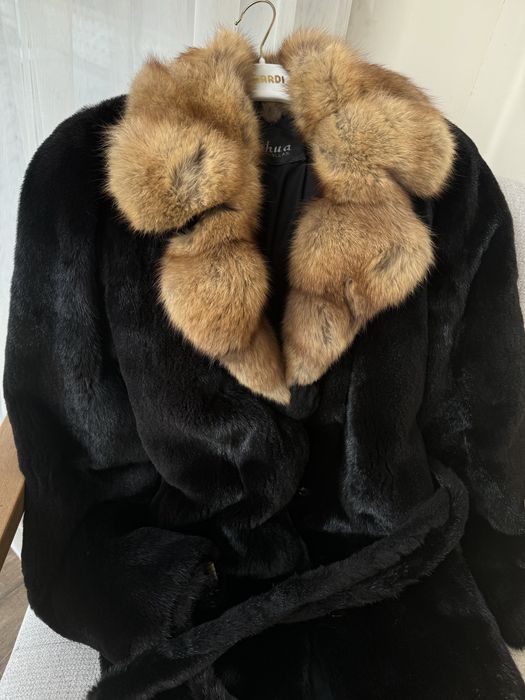 Норковая шуба! Срочно! Срочно