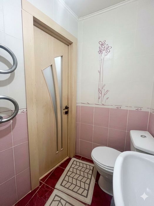 Продам 2ком квартиру в центре