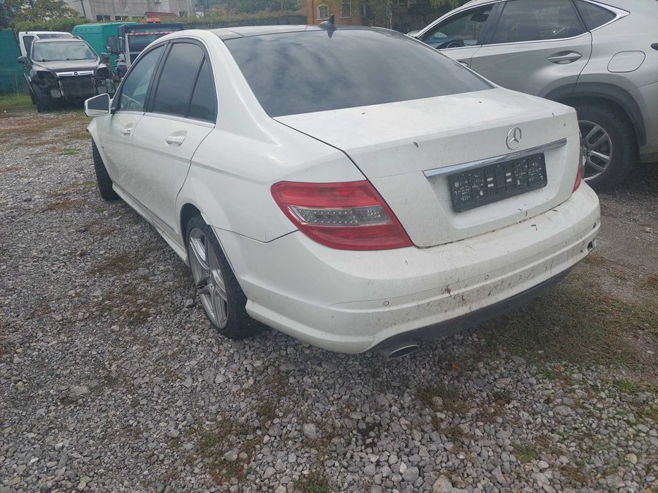 Mercedes-Benz C 2,2cdi, Мерцедес Ц220 на части!
Април 2008